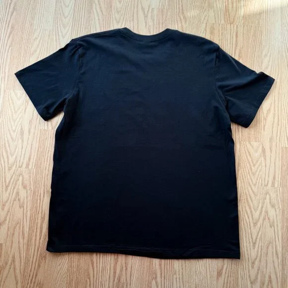 Music Is My Therapy T Shirt Size L Black Graphic Tee Headphones Treble Clef Note - Picture 4 of 12